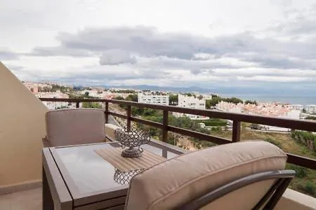 La Duquesa Vip Apartment Torremolinos