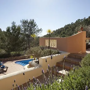 https://villa-magdalena-calvia.allmallorcahotels.com